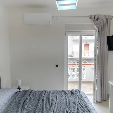 Katia's Vila Scalea